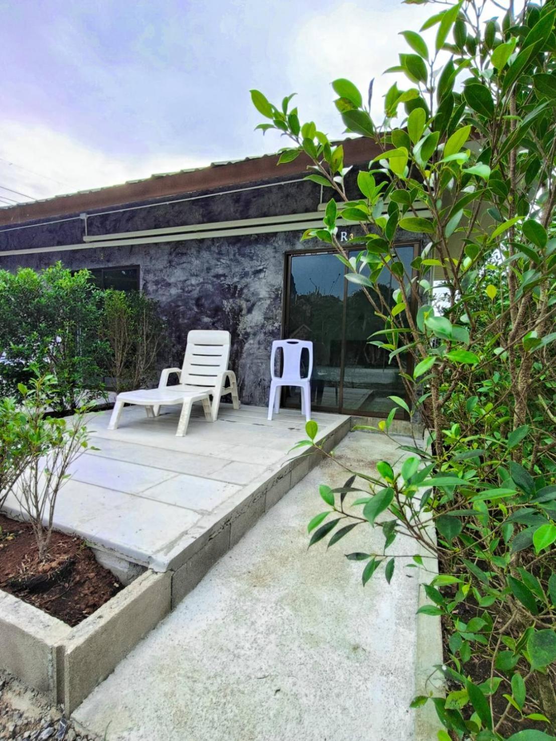 Khao Sok National Park Khaosok Farmstay מראה חיצוני תמונה